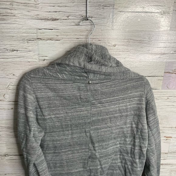 Aritzia Wilfred Free 'Rousseau' Sweater Gray Size Medium - Picture 11 of 13